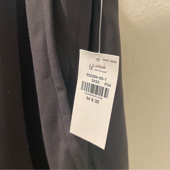 Men’s Old Navy Powersoft Go Dry Pants - Picture 5 of 5